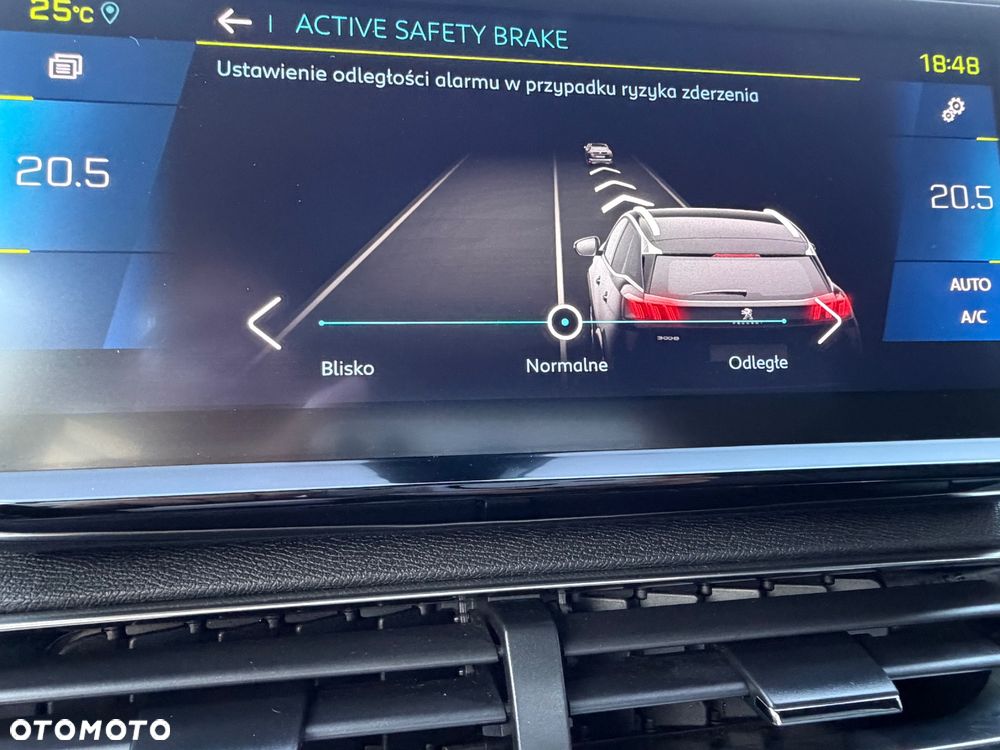 Peugeot 3008 1.6 PureTech Hybrid4 PHEV GT Pack S&S EAT8 - 29