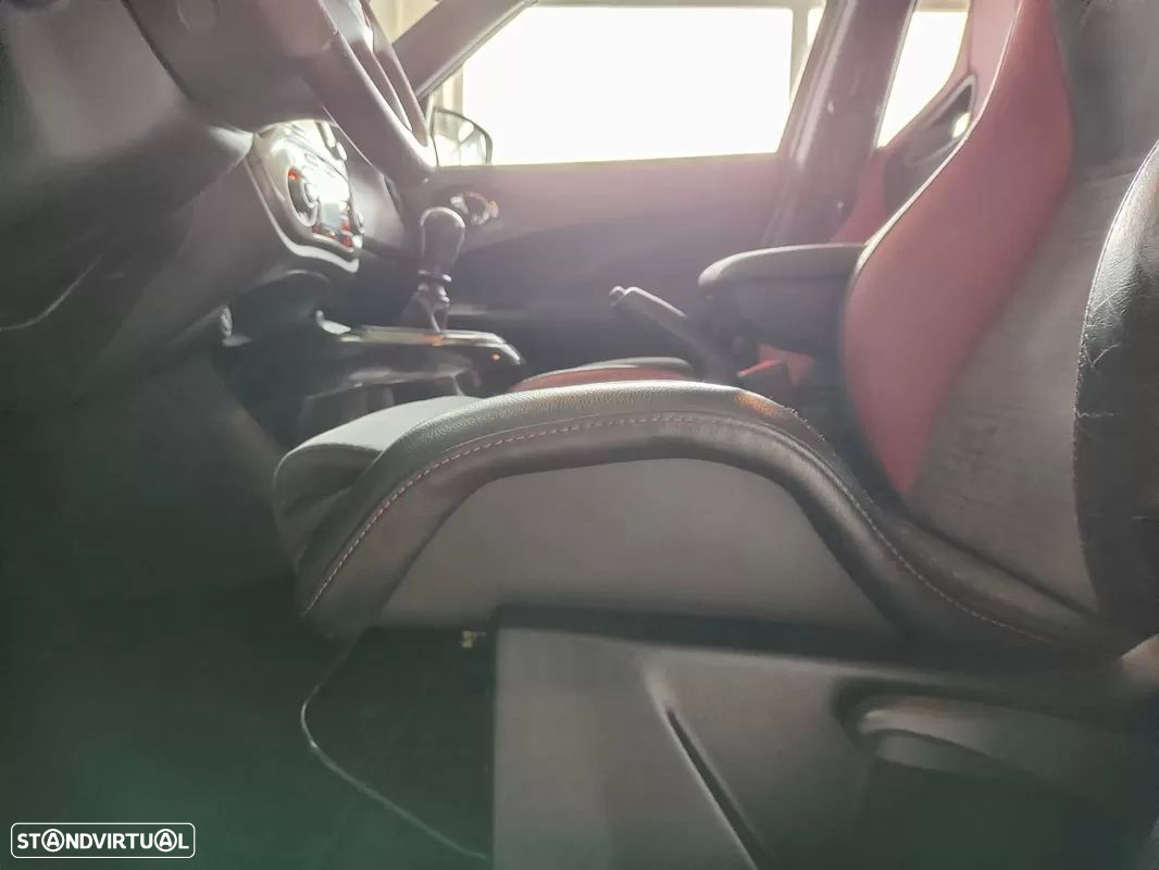 Nissan Juke 1.6 DIG-T Nismo RS P.Recaro - 23