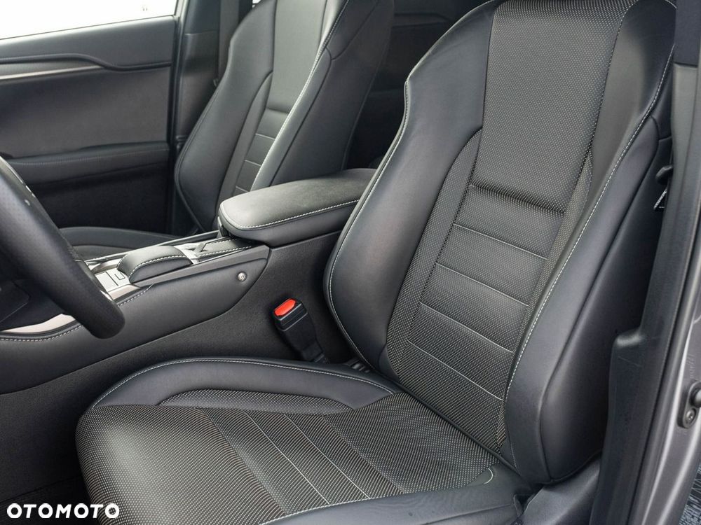 Lexus NX 300 GPF F Sport AWD - 12