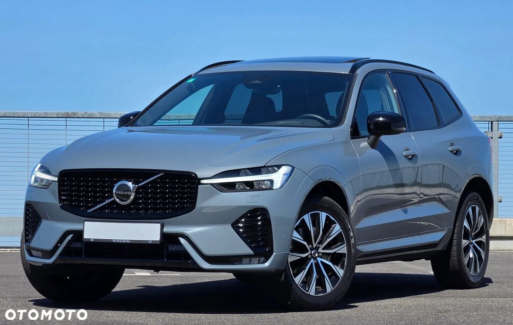 Volvo XC 60 B4 B Plus Dark - 6