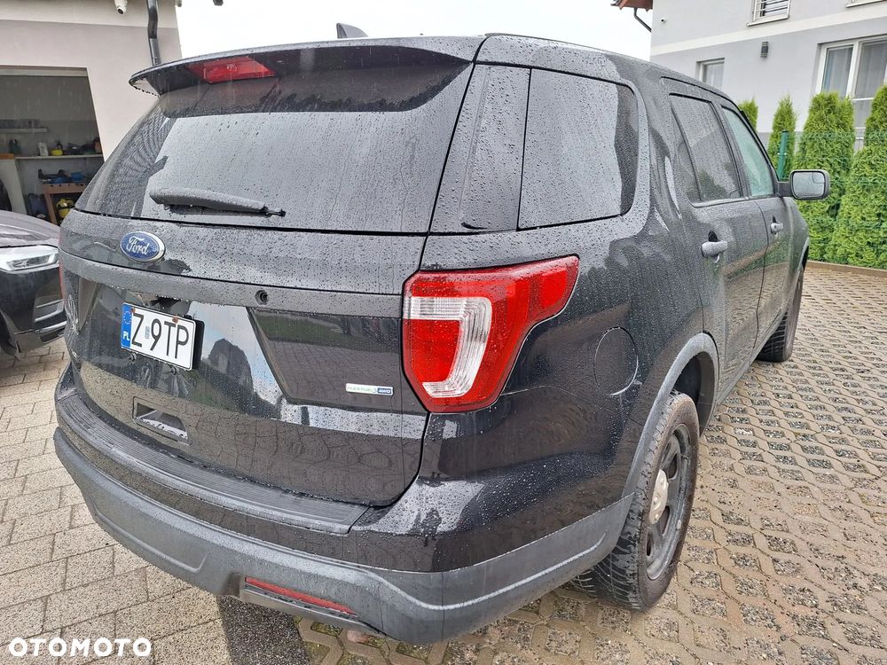 Ford Explorer - 19