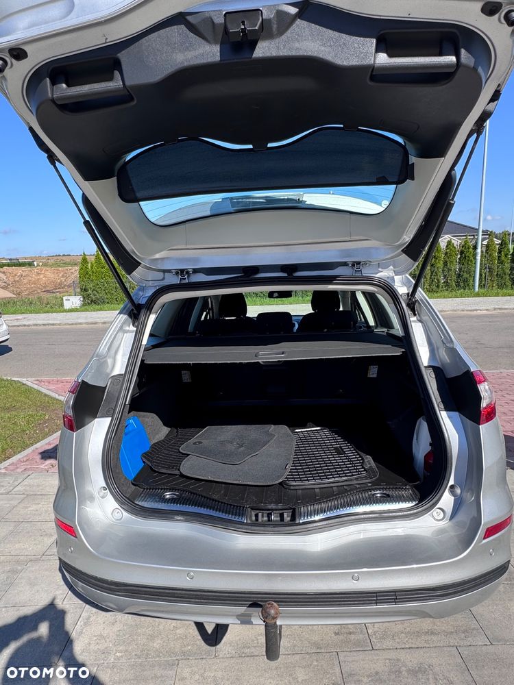 Ford Mondeo - 7