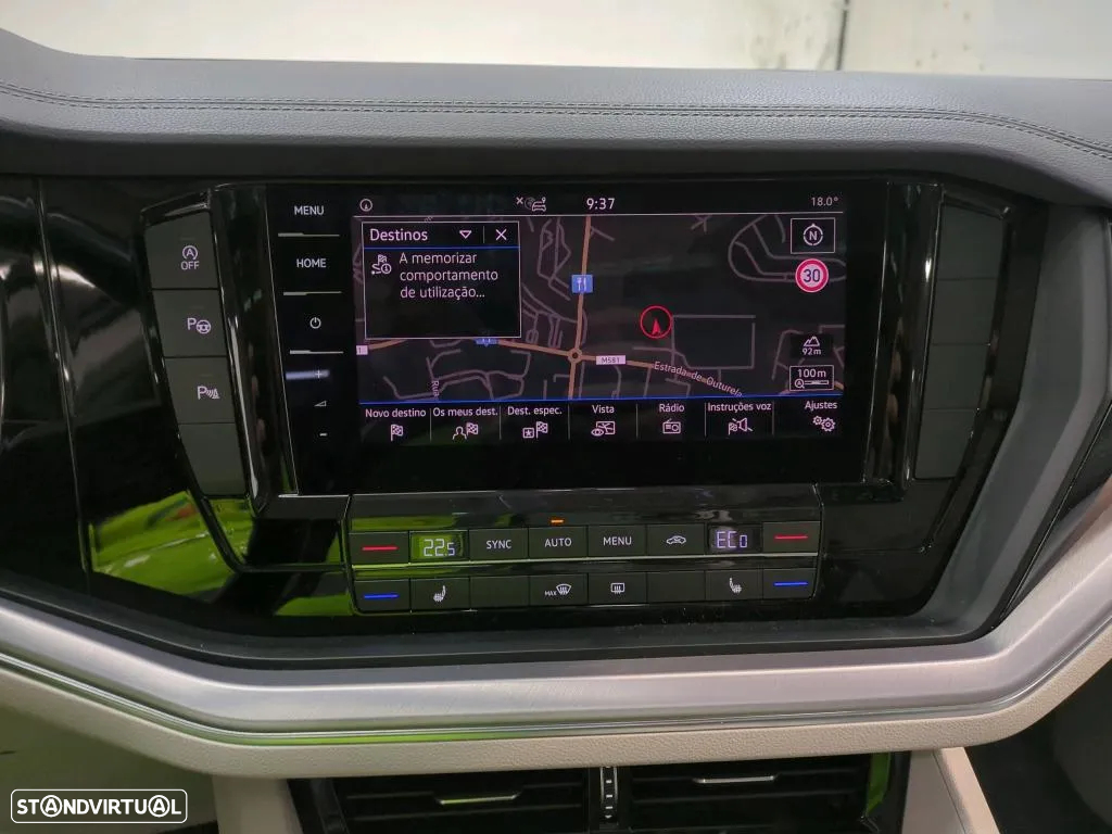 VW Touareg 3.0 TDI V6 Elegance Plus - 5
