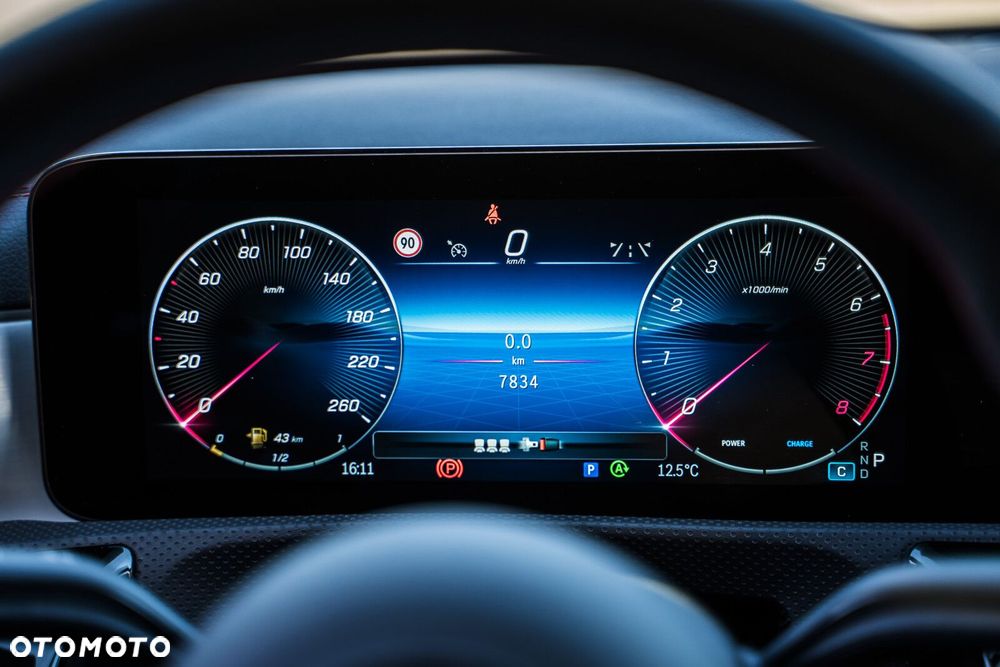 Mercedes-Benz CLA - 20