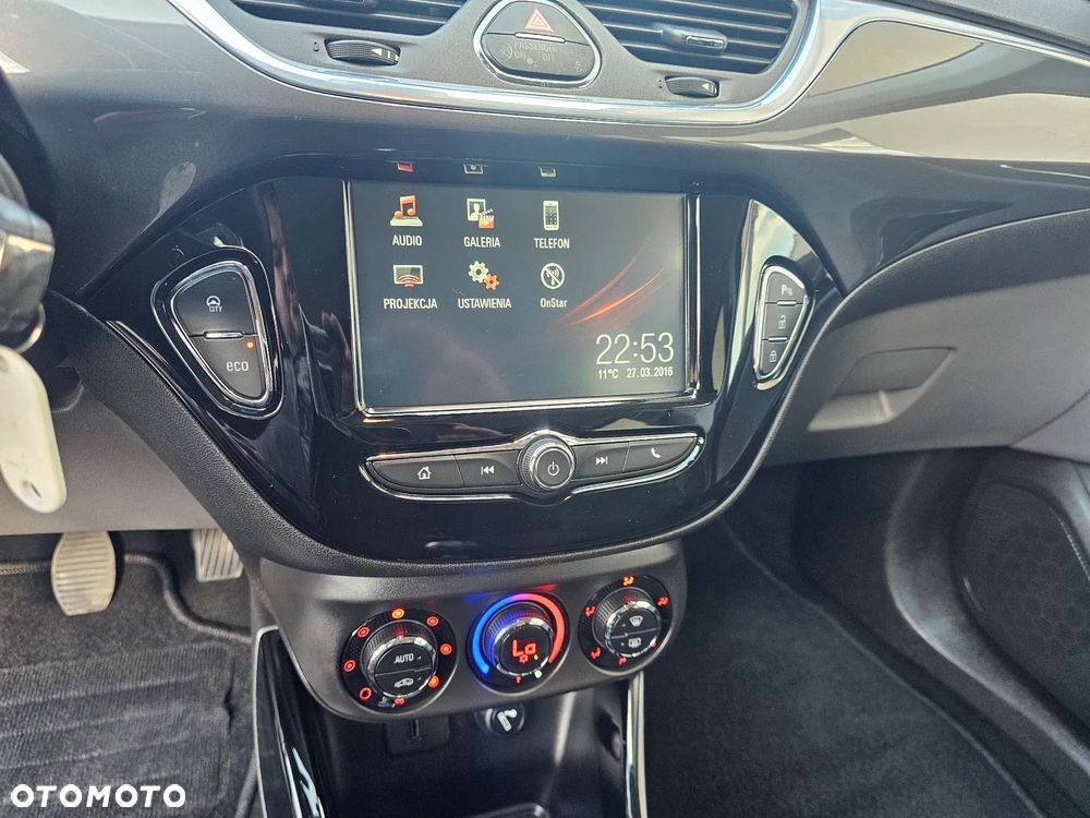 Opel Corsa 1.4 16V Cosmo - 17