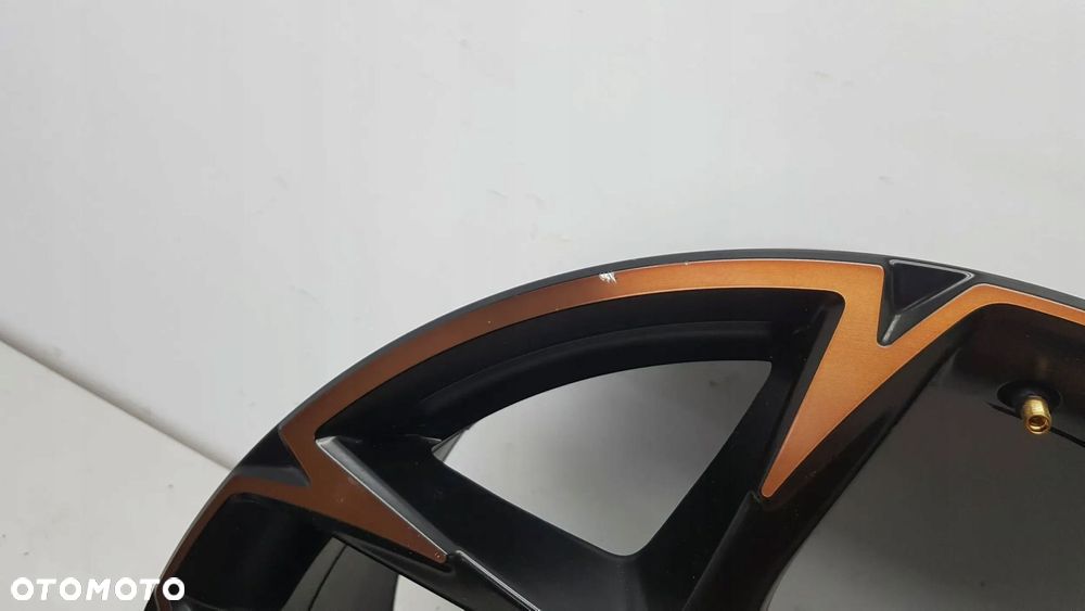 cupra formentor felga aluminiowa 8.5" x 20" et40 5x112 - 9