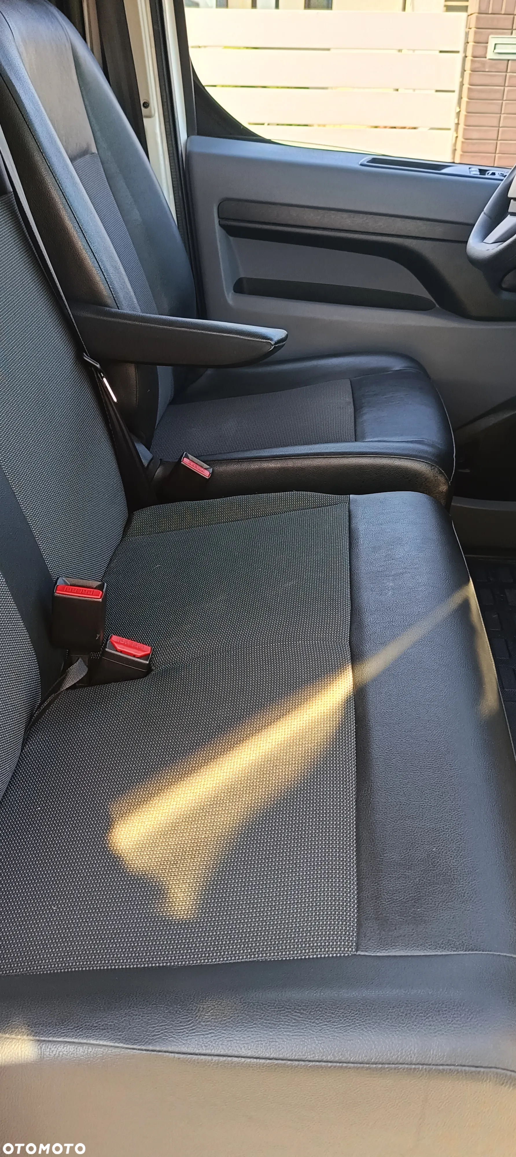 Peugeot Expert 2019 r L2 klima tempomat kamera dubel drzwi proace Jumpy Vivaro Trafic 2,0 - 23