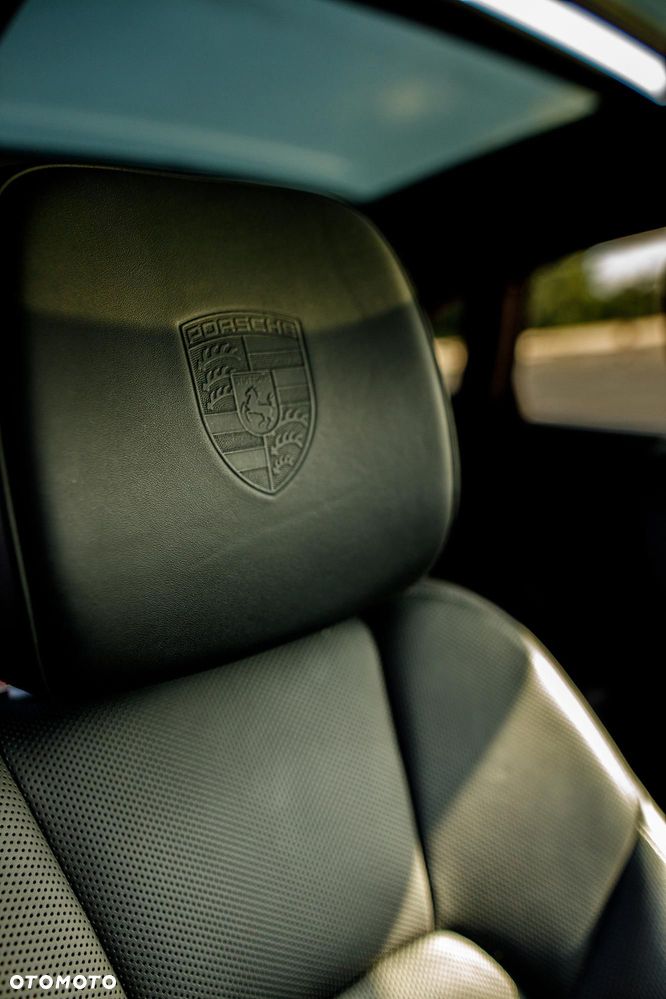 Porsche Macan - 9
