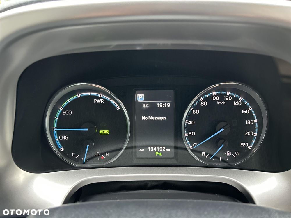 Toyota RAV4 - 11