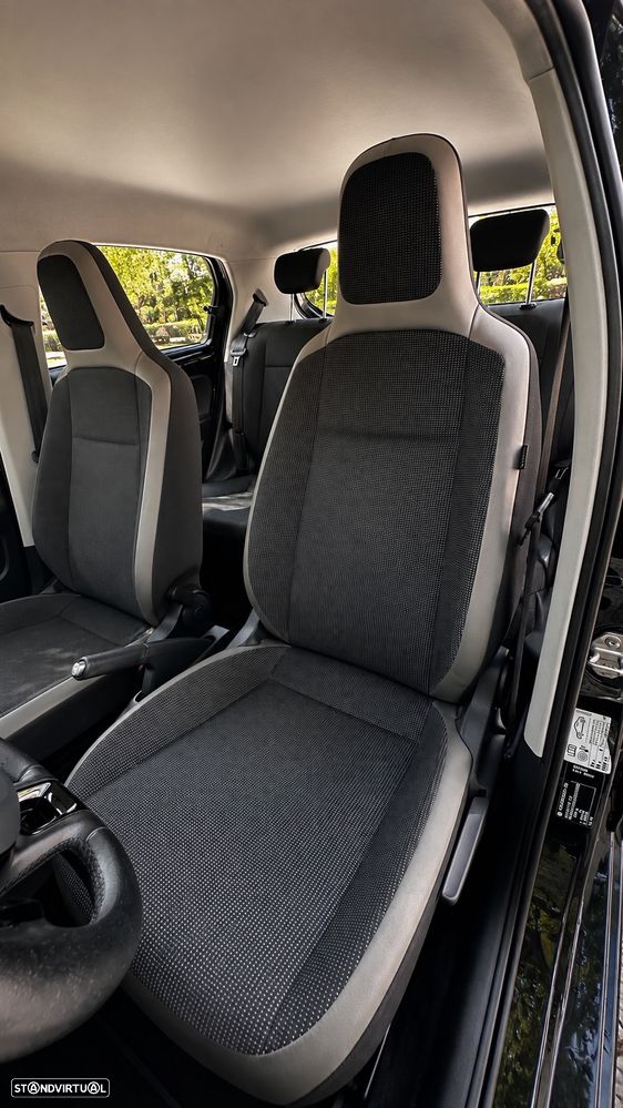 VW Up! 1.0 BlueMotion High - 13