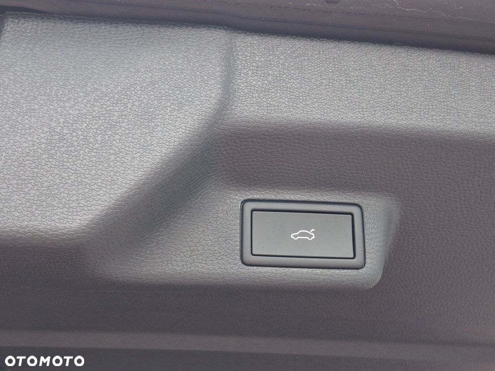 Volkswagen ID. Buzz - 10