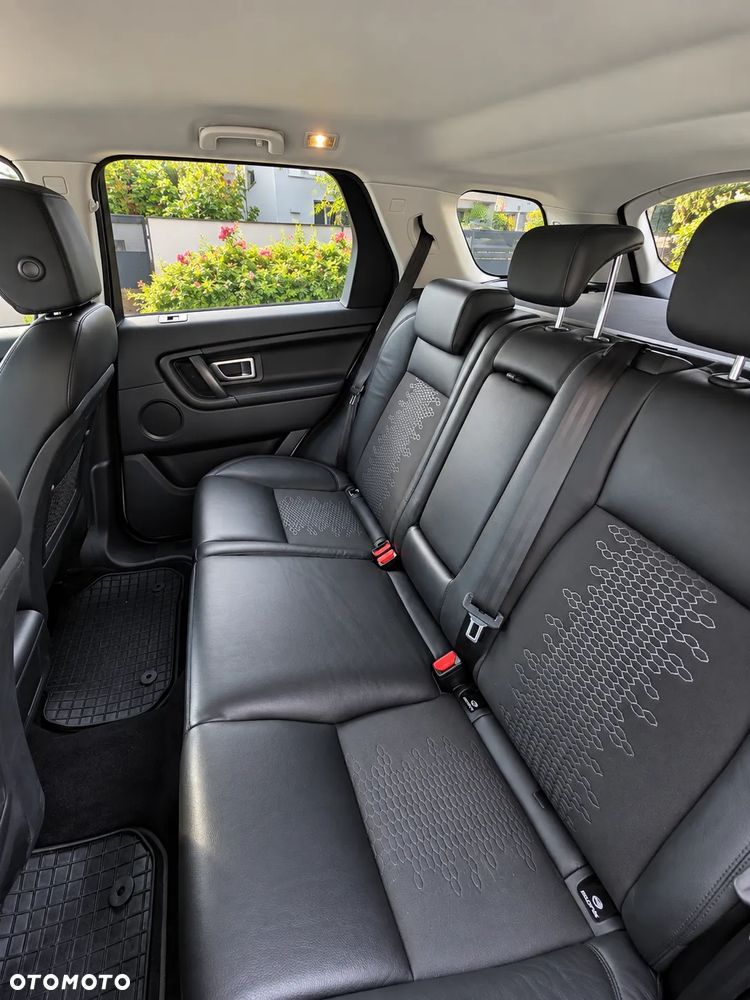 Land Rover Discovery Sport 2.0 TD4 Pure - 15