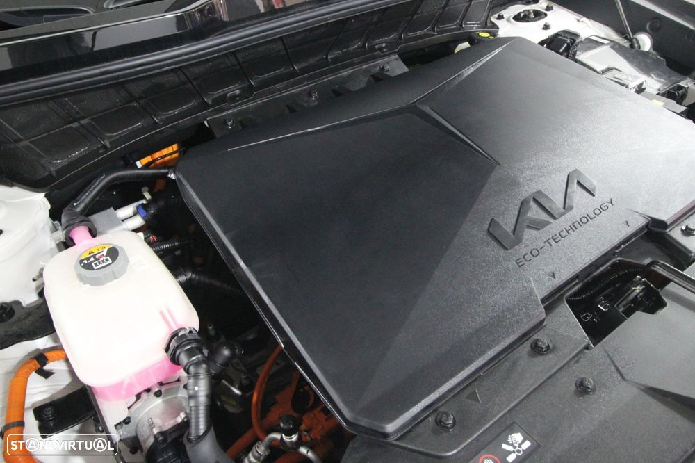 Kia Niro EV 64kWh Drive - 12