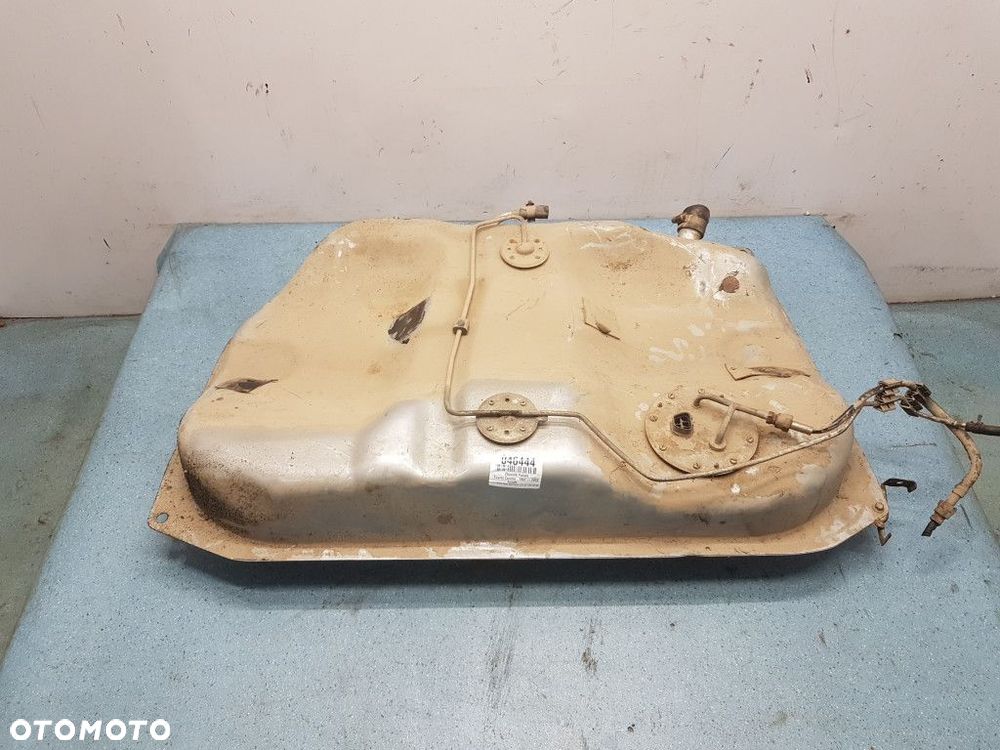 TOYOTA COROLLA E11 1.6 ZBIORNIK PALIWA - 1