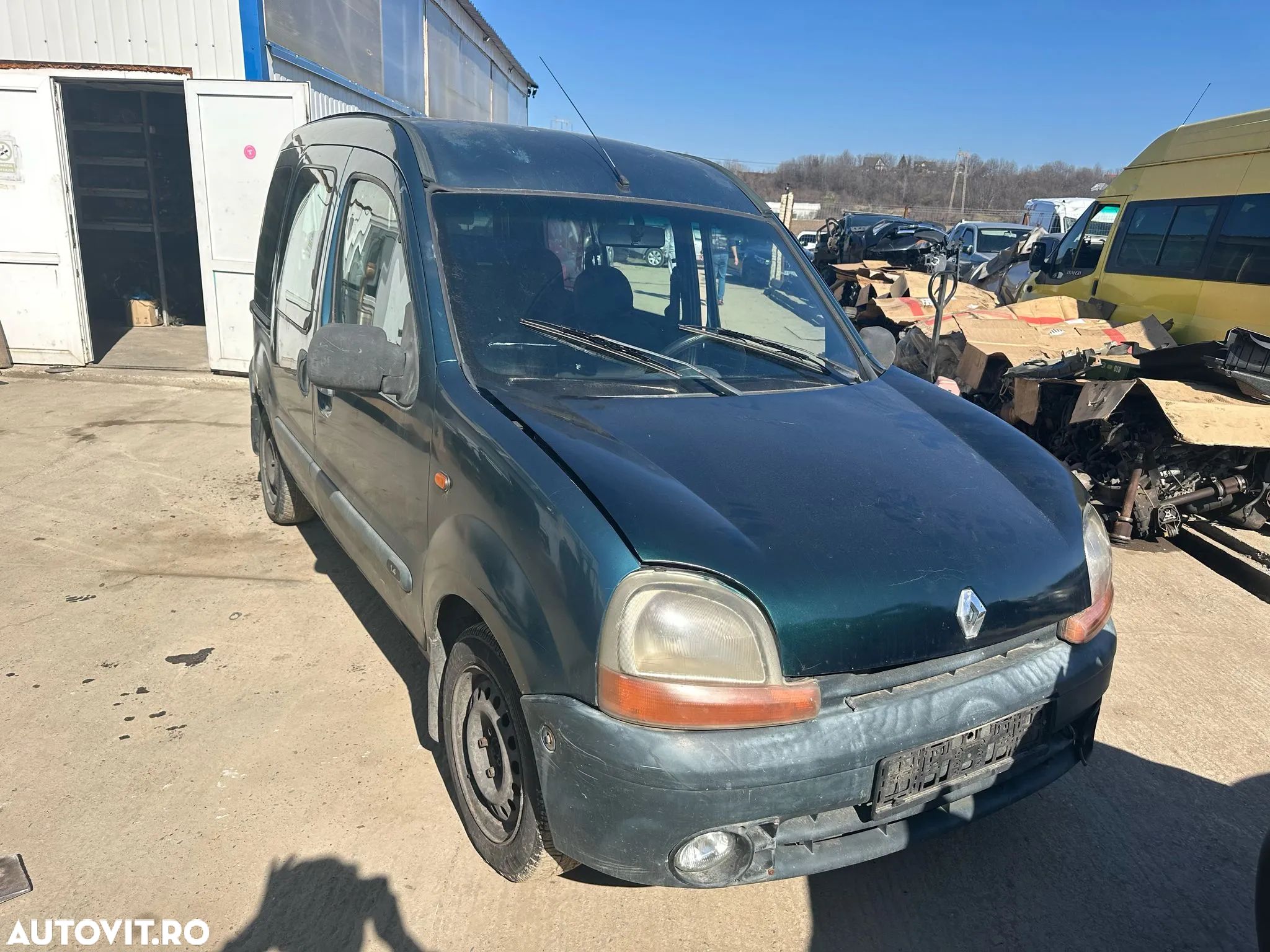 Dezmembrari Renault Kangoo 1.4 benzina 1999 - 1