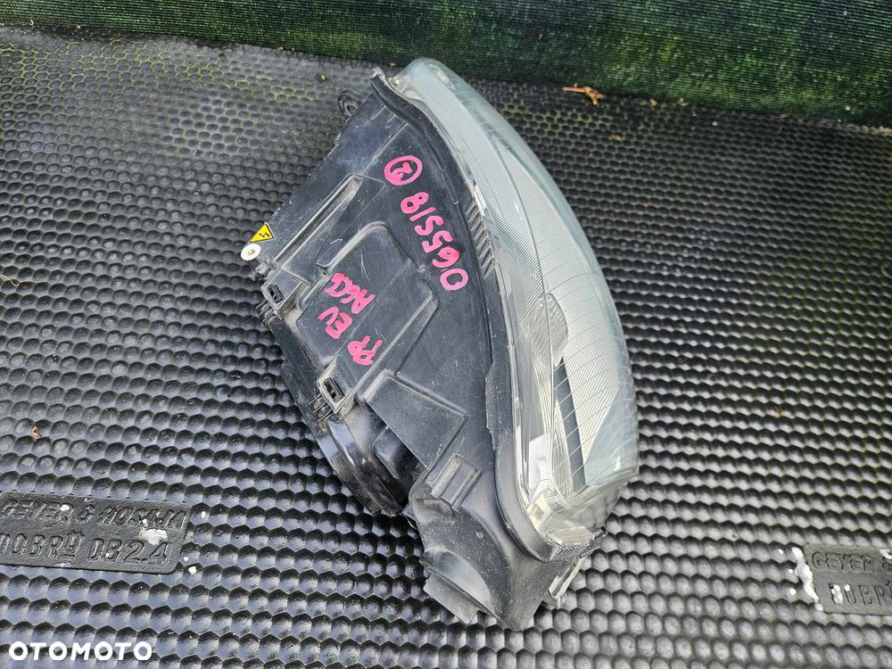 Reflektor Lampa Przetwornica Xenon Przód Przednia PRAWA Europa Audi A6 C6 - 14