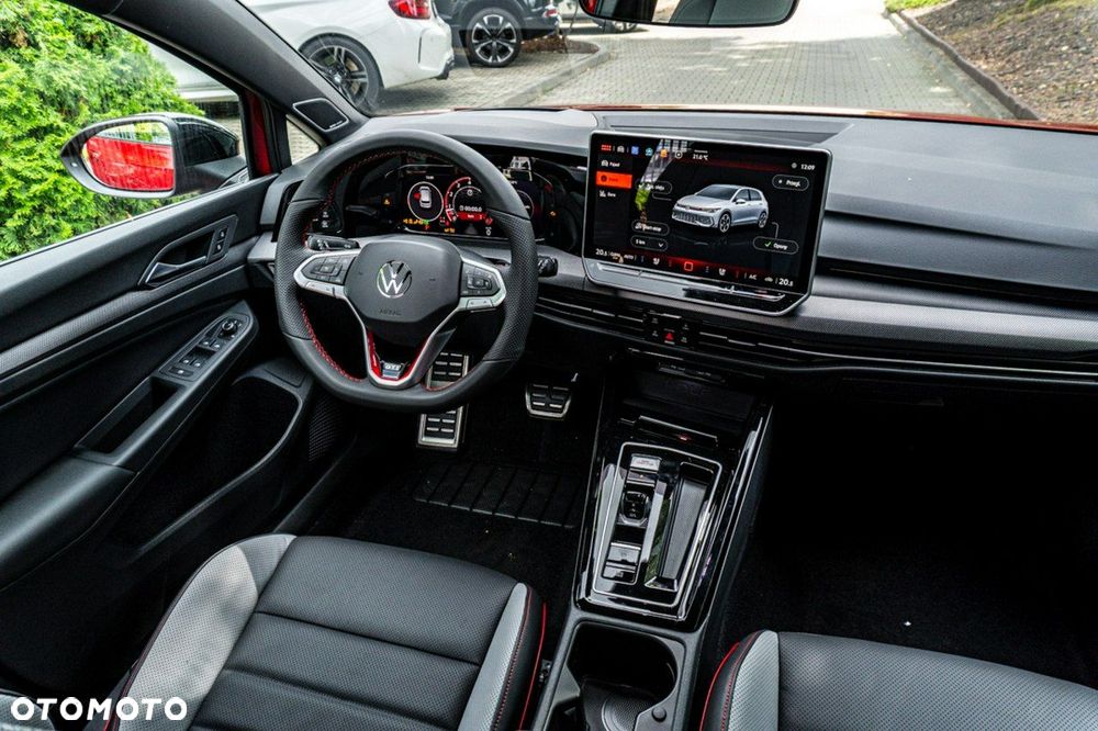 Volkswagen Golf - 29