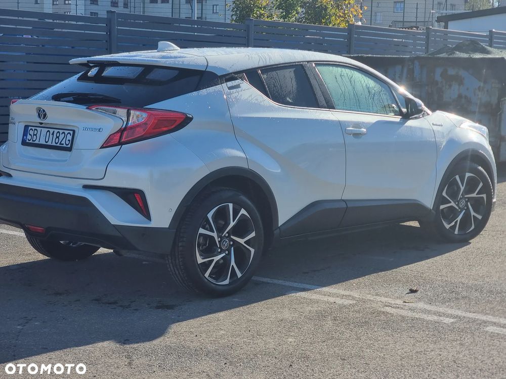 Toyota C-HR - 4
