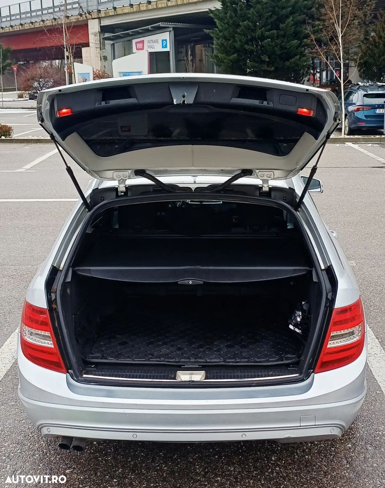 Mercedes-Benz C 180 CGI BlueEfficiency T-modell EU5 - 13