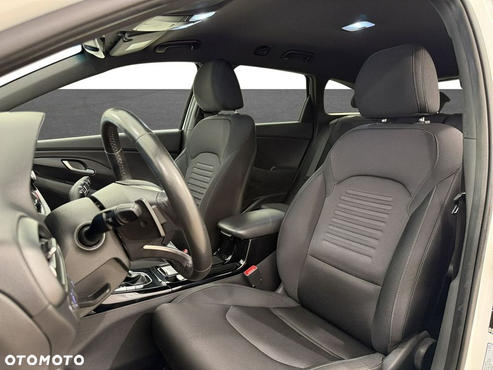 Hyundai i30 - 11