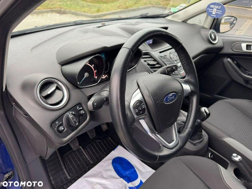 Ford Fiesta 1.25 Silver X - 21