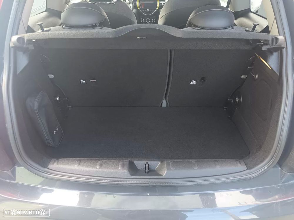 MINI 3 Portas Cooper S Aut. - 15