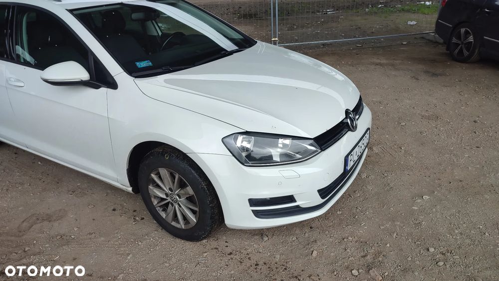 Volkswagen Golf VII 1.2 TSI BMT Comfortline - 17