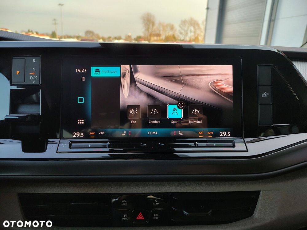 Volkswagen california Nowa California Beach silnik: 2,0 l TDI SCR 150 KM / skrzynia biegów: 7-biegowa DSG rozstaw osi: 3124 mm - 23