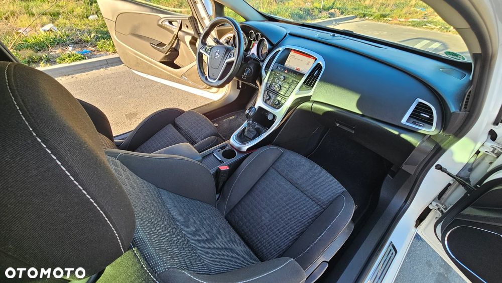 Opel Astra - 24