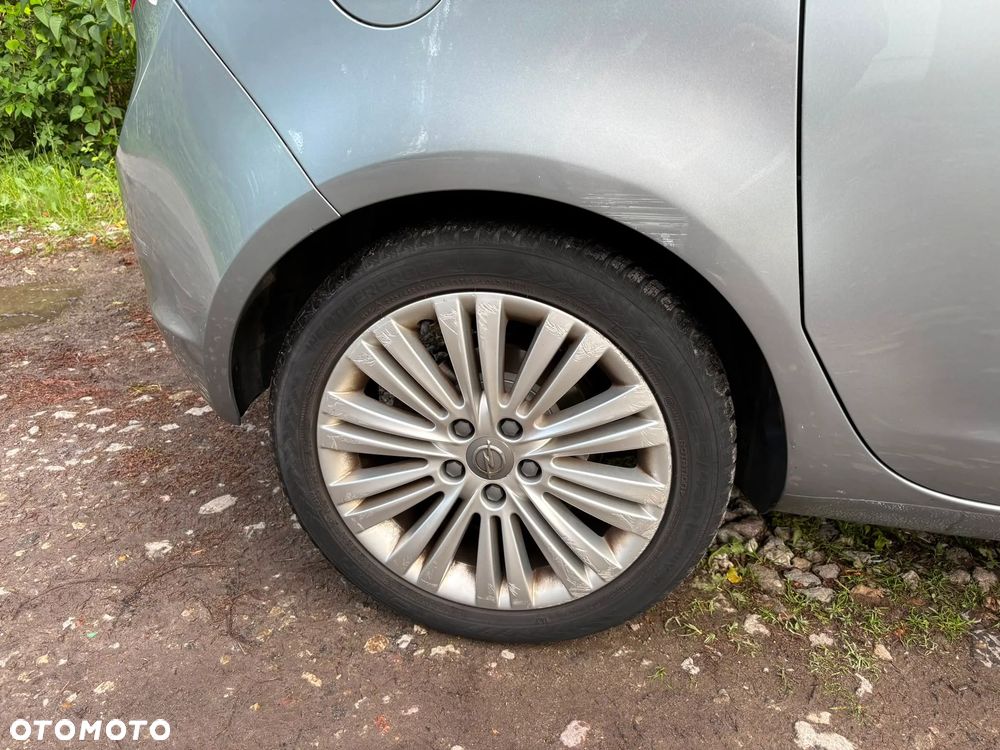 Opel Meriva 1.7 CDTI Cosmo - 9