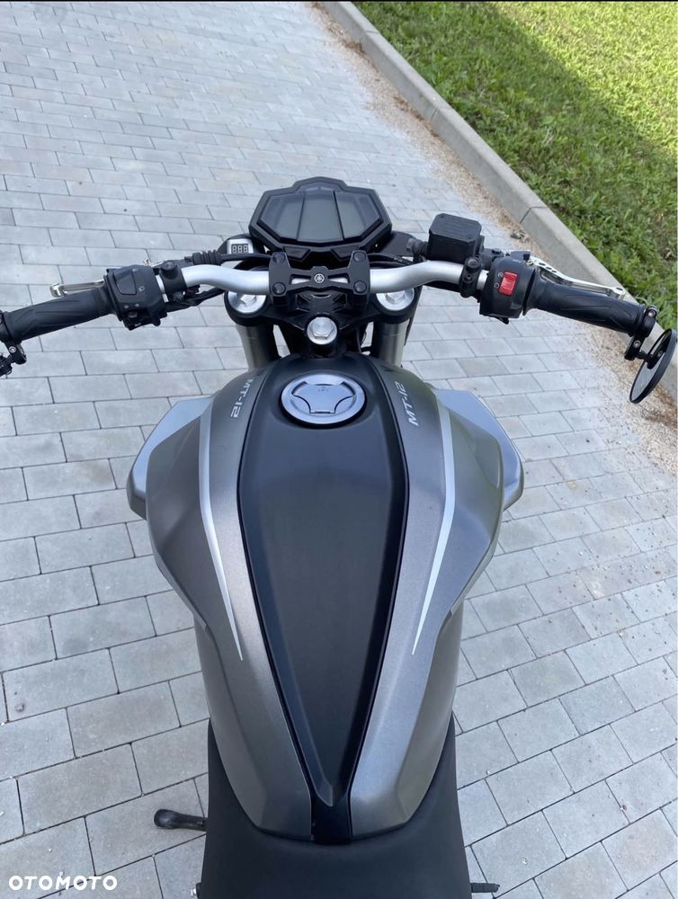 Yamaha MT - 10