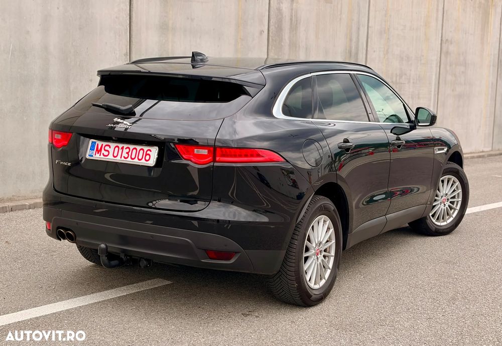 Jaguar F-Pace 20d AWD Aut. Prestige - 4