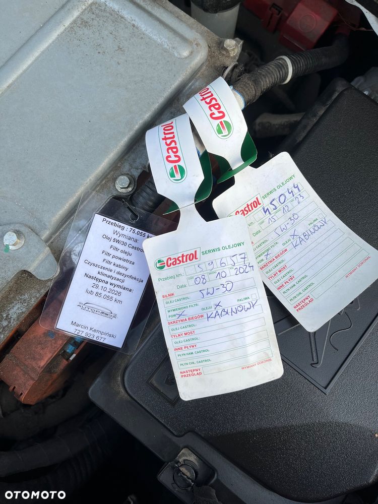 Renault Captur 1.6 E-TECH Plug-In Intens - 16