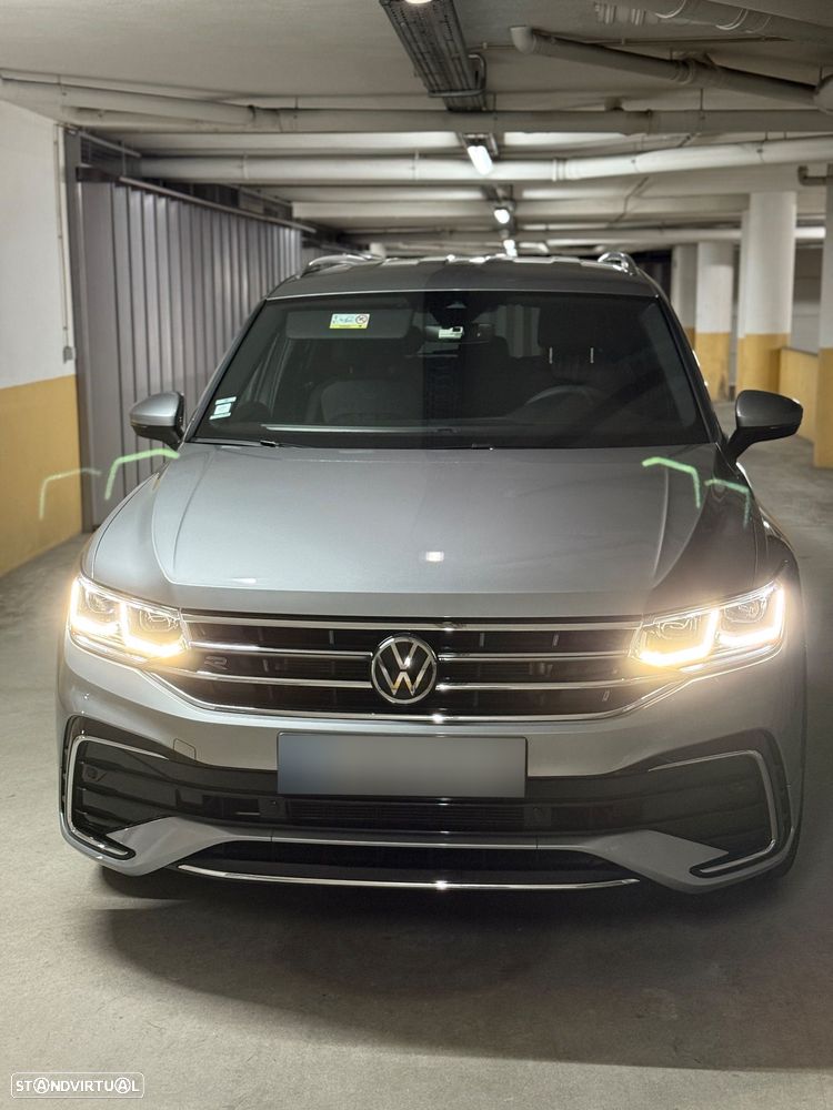 VW Tiguan Allspace 2.0 TDI R-Line DSG - 2