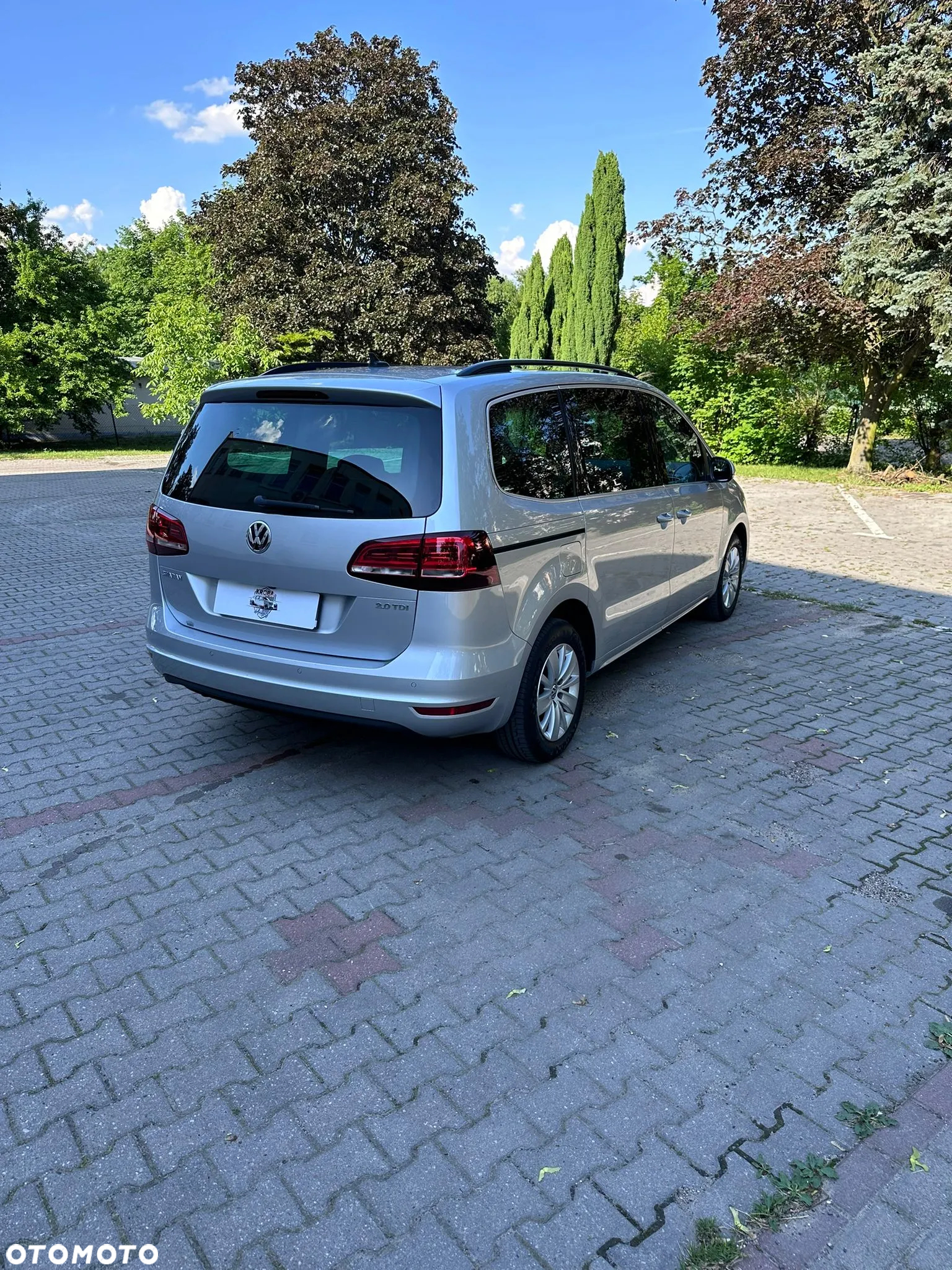 Volkswagen Sharan 2.0 TDI BMT Comfortline DSG - 17