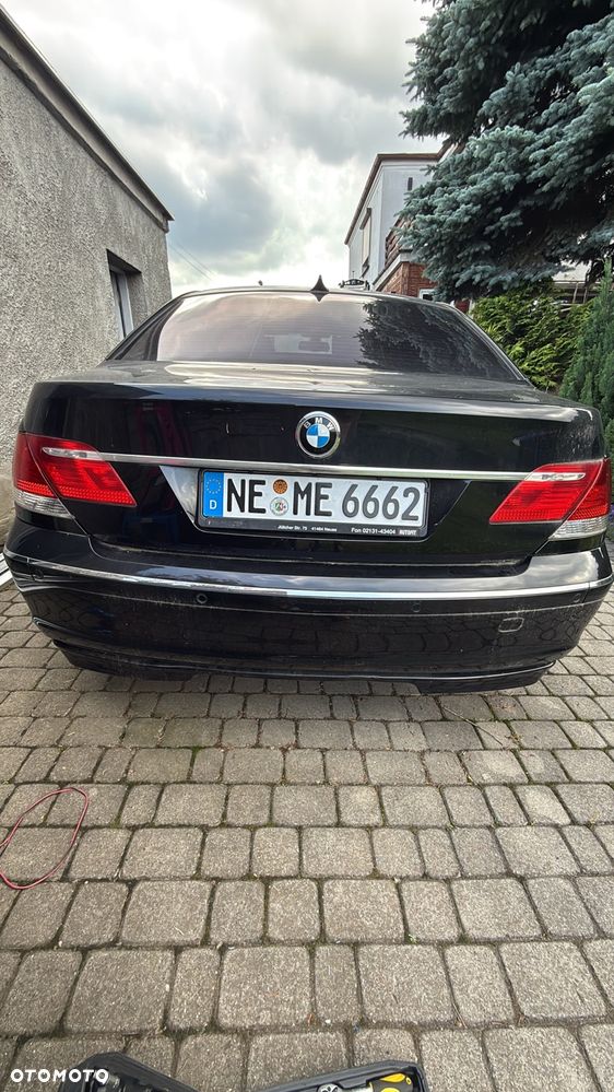 BMW Seria 7 740i - 2