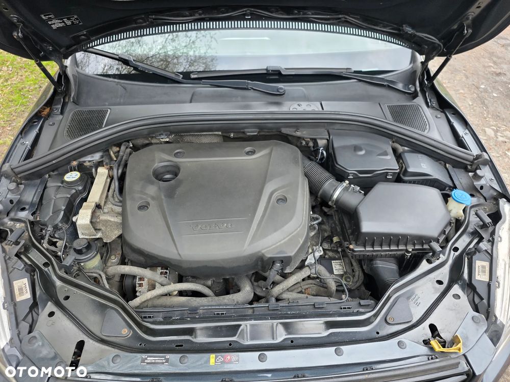 Volvo XC 60 D4 Geartronic Momentum - 8