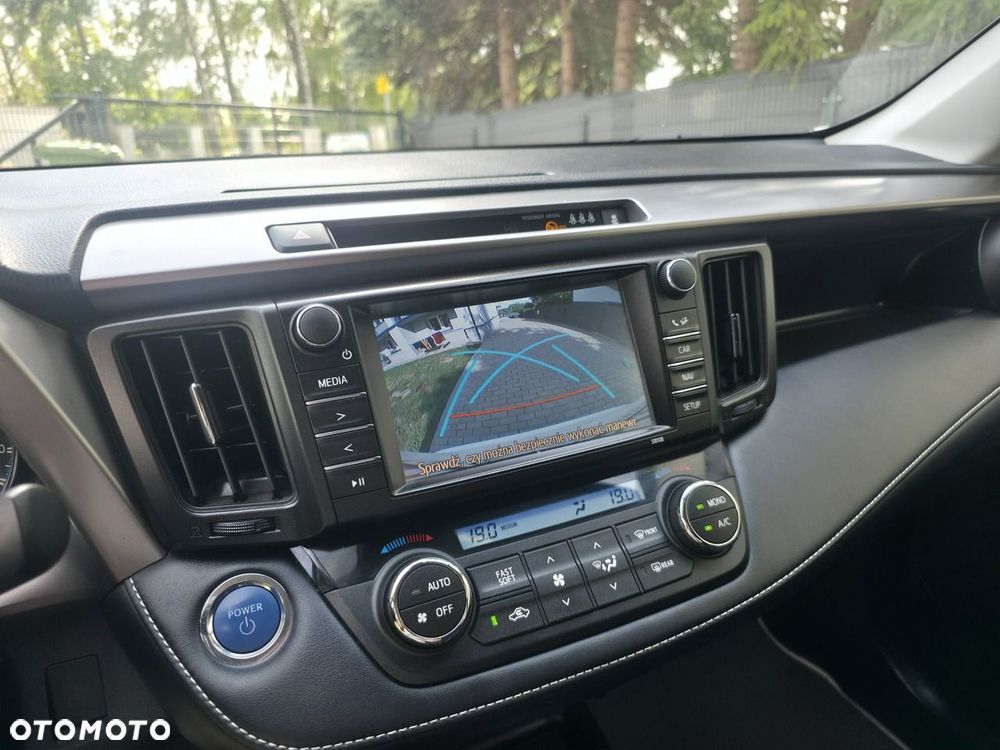 Toyota RAV4 - 19
