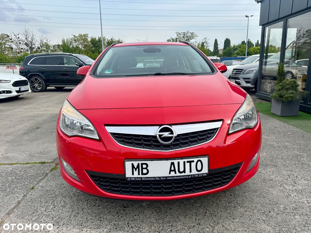 Opel Astra 1.4 Turbo 150 Jahre - 7