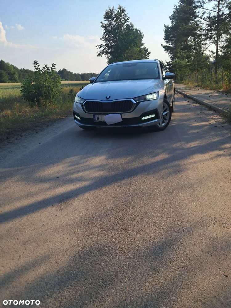 Skoda Octavia 2.0 TDI SCR Ambition DSG - 10