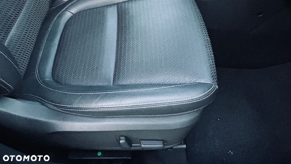 Hyundai Kona - 15