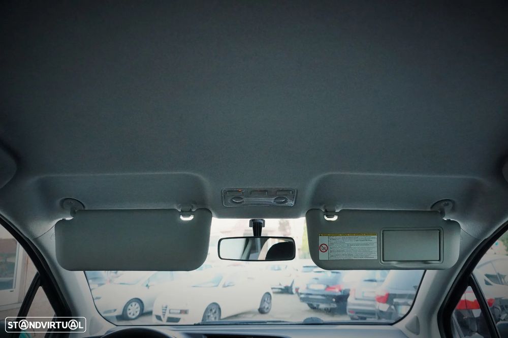 Toyota Yaris 1.0 VVT-i Comfort+AC - 20