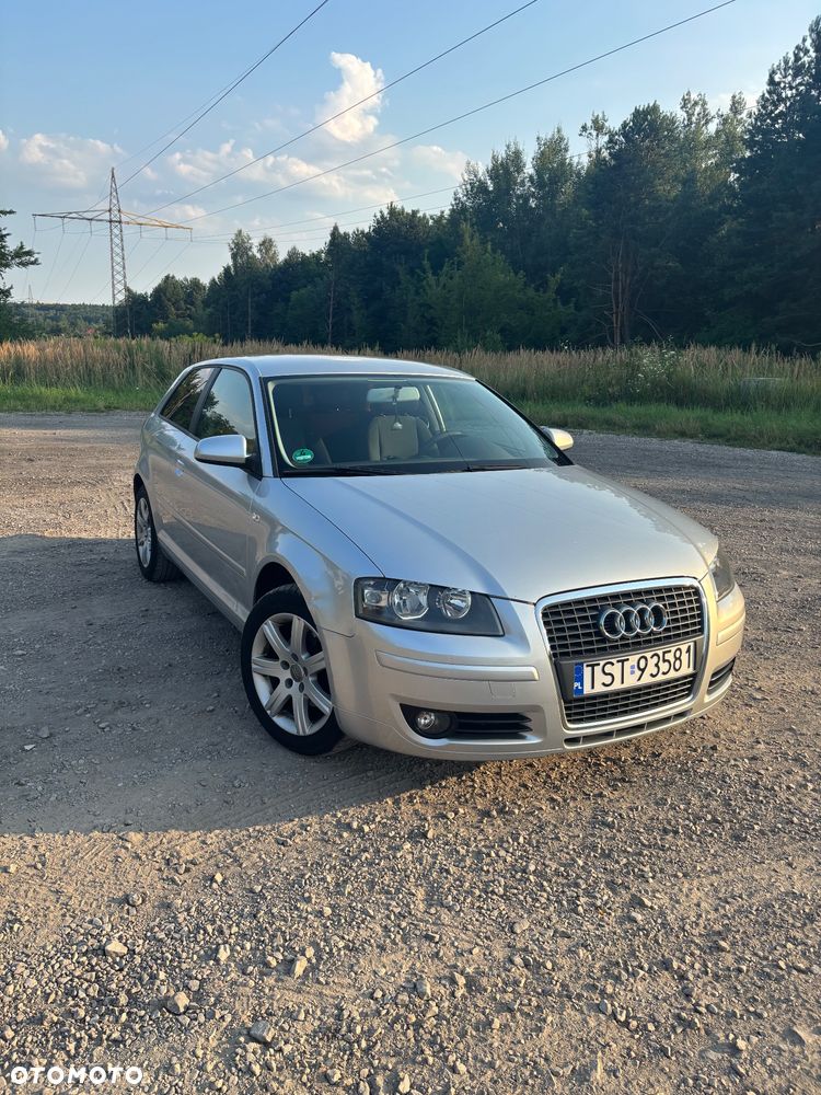 Audi A3 3-drzwiowe 1.6 Ambiente - 2