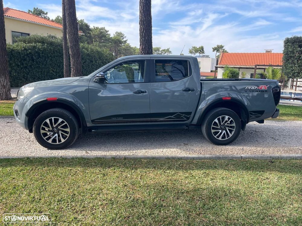 Nissan Navara 2.3 dCi CD 4WD Tekna - 10