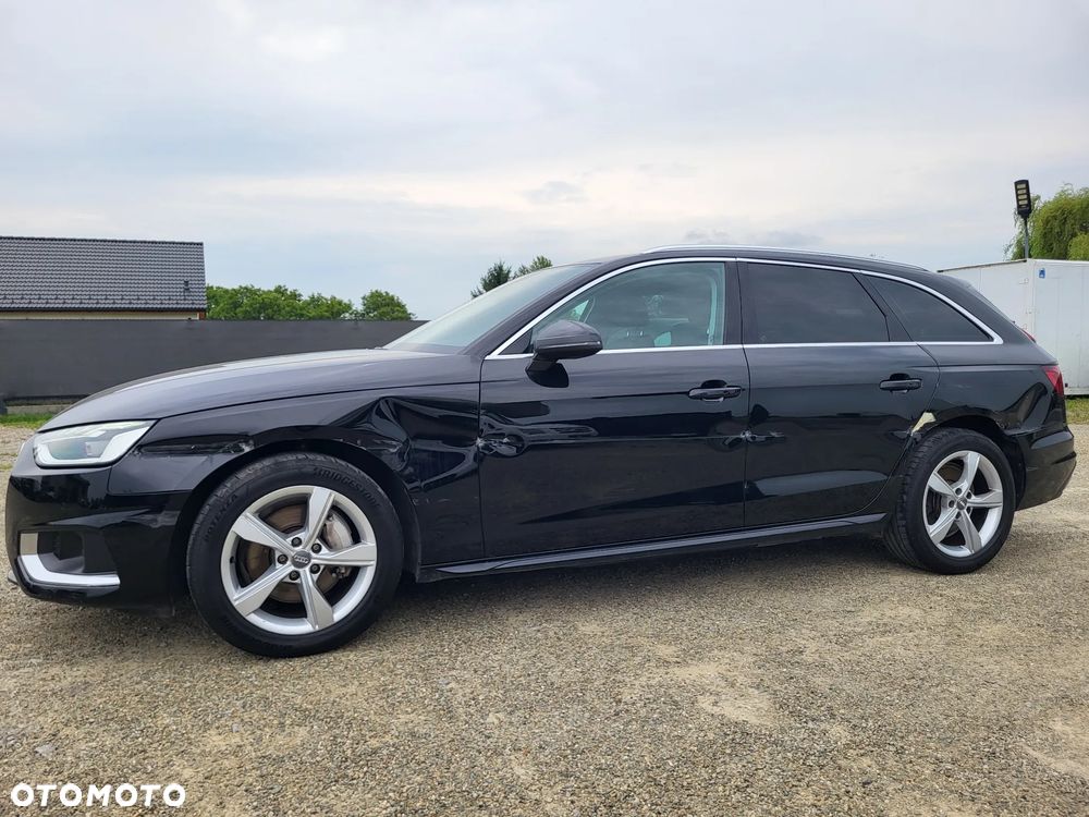 Audi A4 Avant 40 TDI quattro S tronic advanced - 2