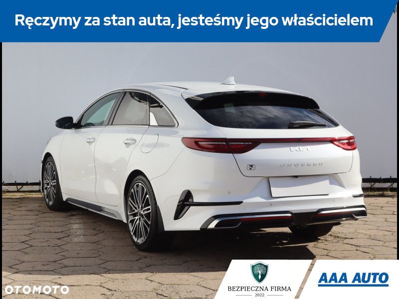 Kia ProCeed - 5