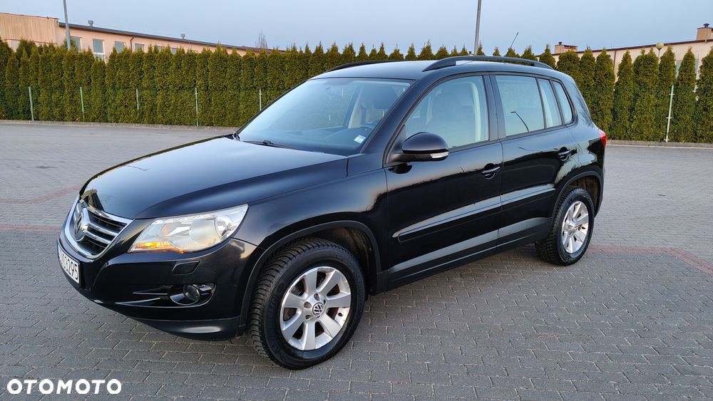 Volkswagen Tiguan 2.0 TDI DPF 4Motion BlueMotion Technology Track & Field - 30