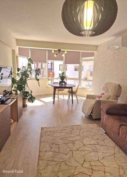 Apartamento T2, Pinhal Novo, situado na Urbanização dos Mochos - Grande imagem: 2/12