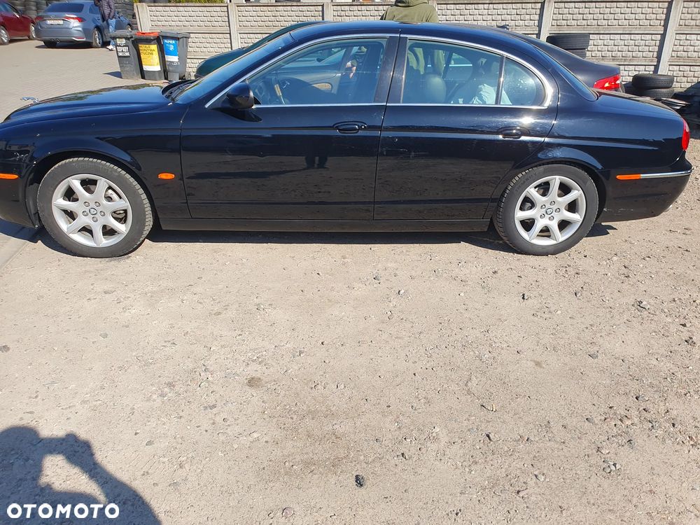 Jaguar S-Type - 27
