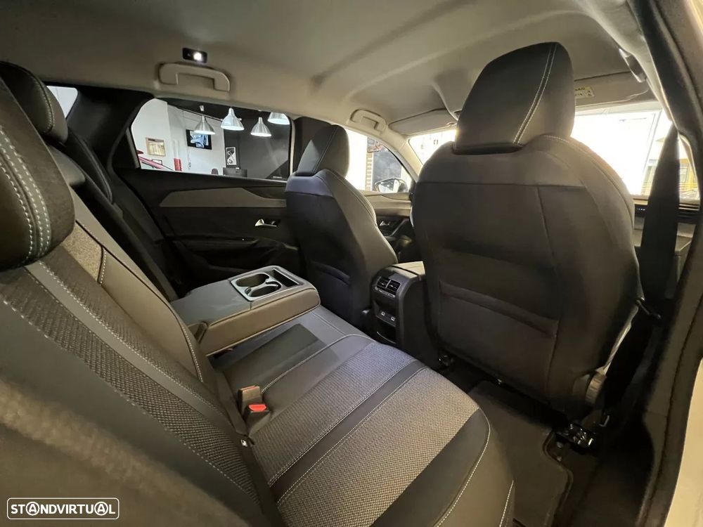 Peugeot 308 SW 1.5 BlueHDi Allure EAT8 - 20